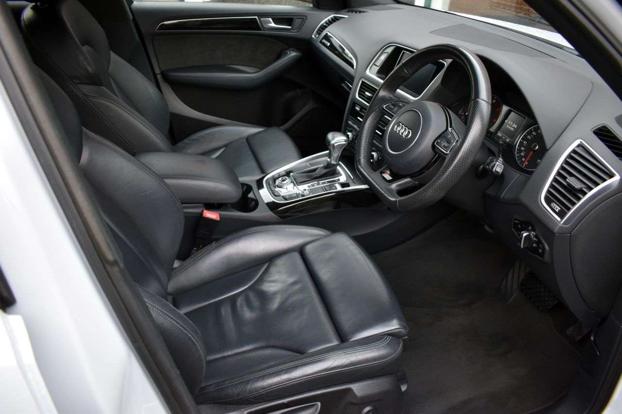 2017 AUDI Q5 2017 AUDI Q5