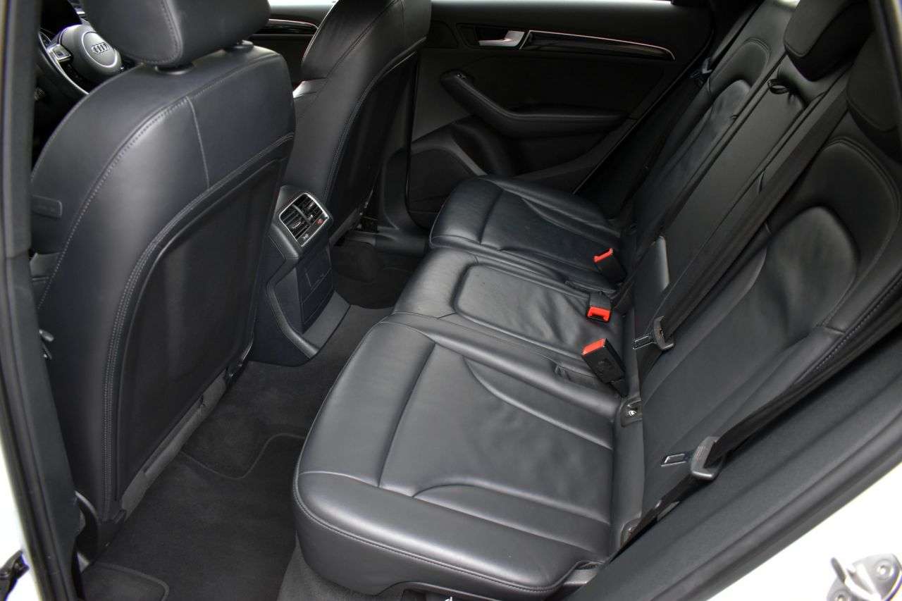 2017 AUDI Q5 2017 AUDI Q5