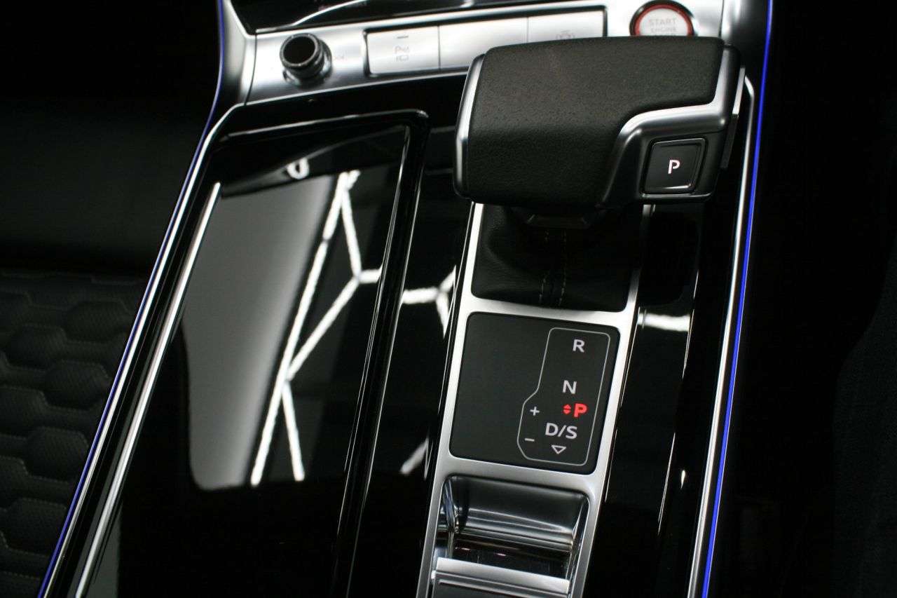 2020 AUDI A6 2020 AUDI A6