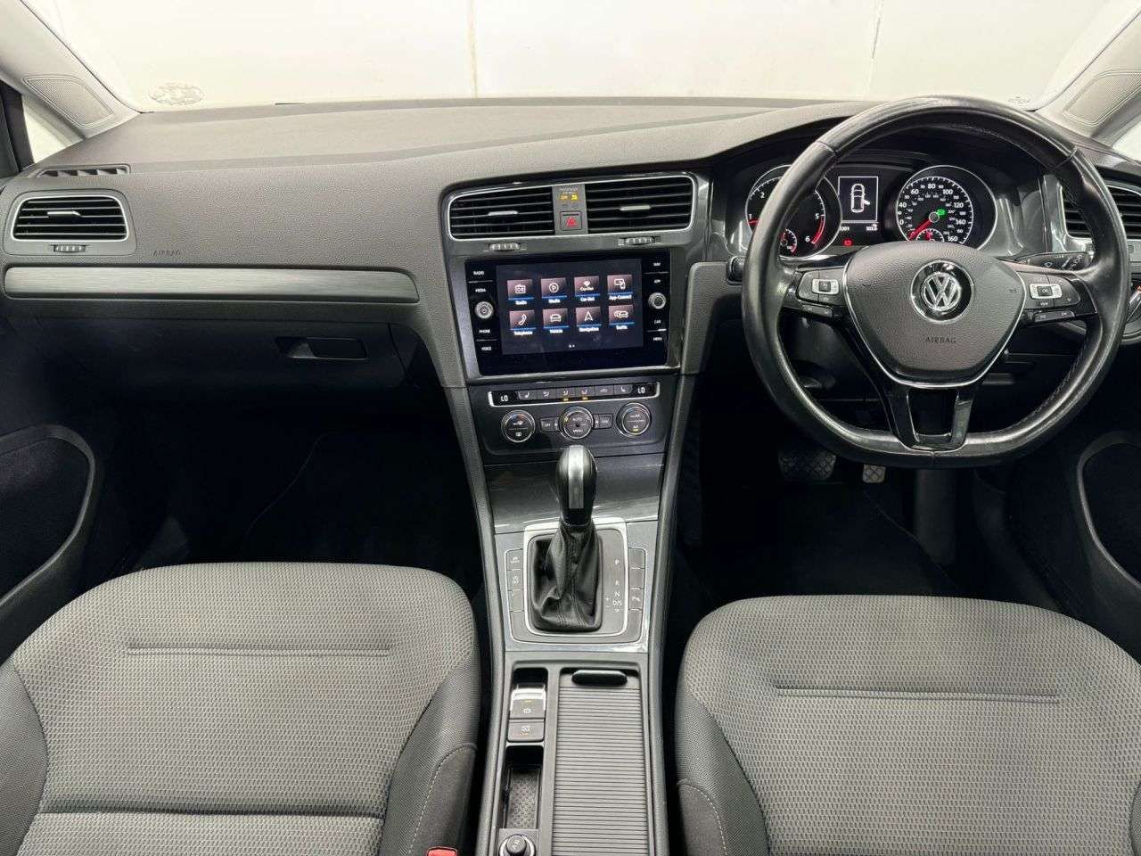 2020 VOLKSWAGEN GOLF 2020 VOLKSWAGEN GOLF