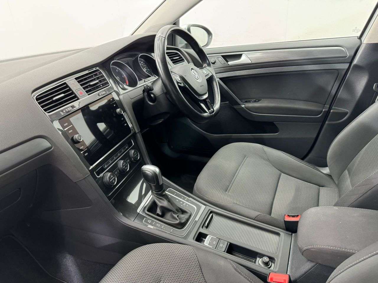 2020 VOLKSWAGEN GOLF 2020 VOLKSWAGEN GOLF