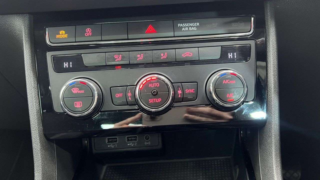 2017 SEAT LEON 2017 SEAT LEON