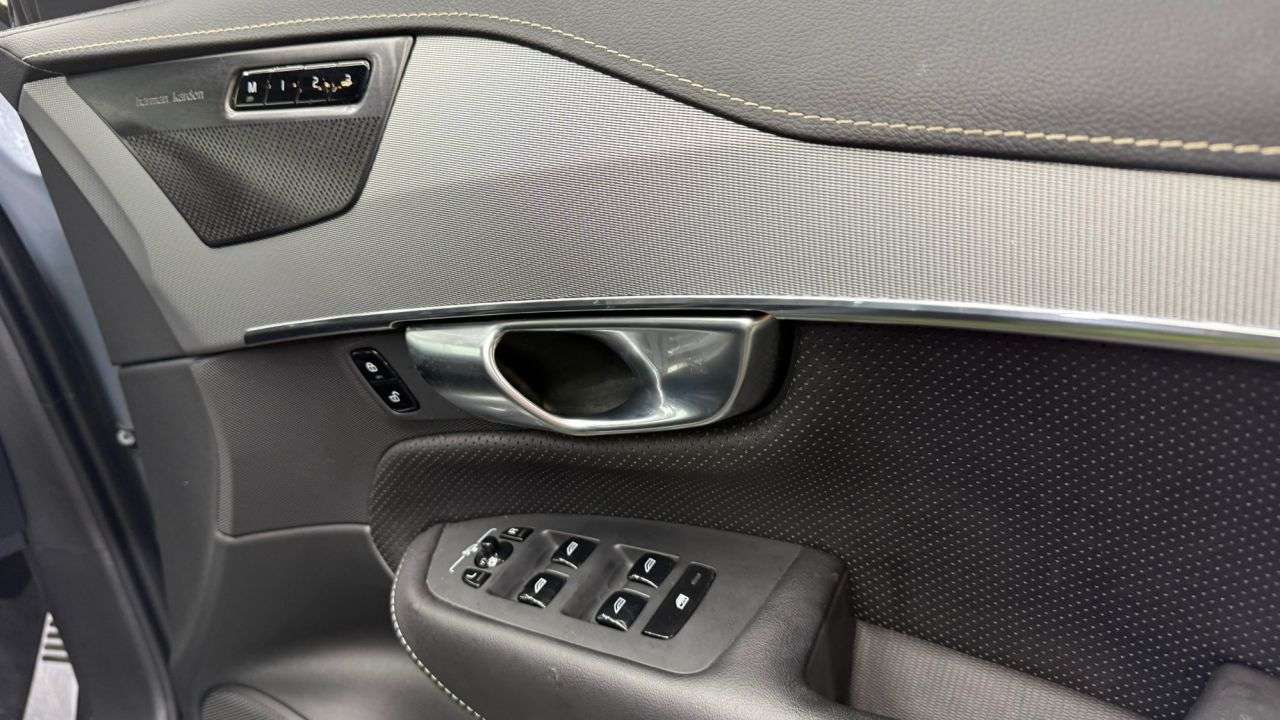 2021 VOLVO XC90 2021 VOLVO XC90