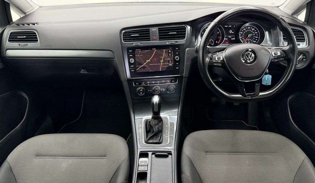 2019 VOLKSWAGEN GOLF 2019 VOLKSWAGEN GOLF