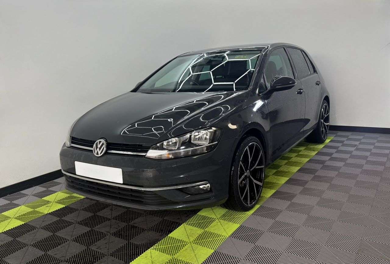 2019 VOLKSWAGEN GOLF 2019 VOLKSWAGEN GOLF