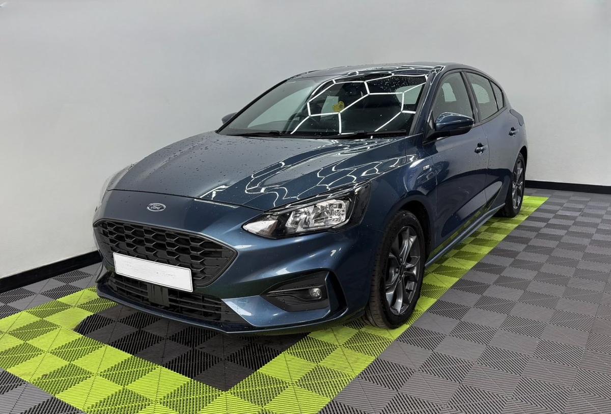 Check out this Ford Focus 2020 Petrol Manual
