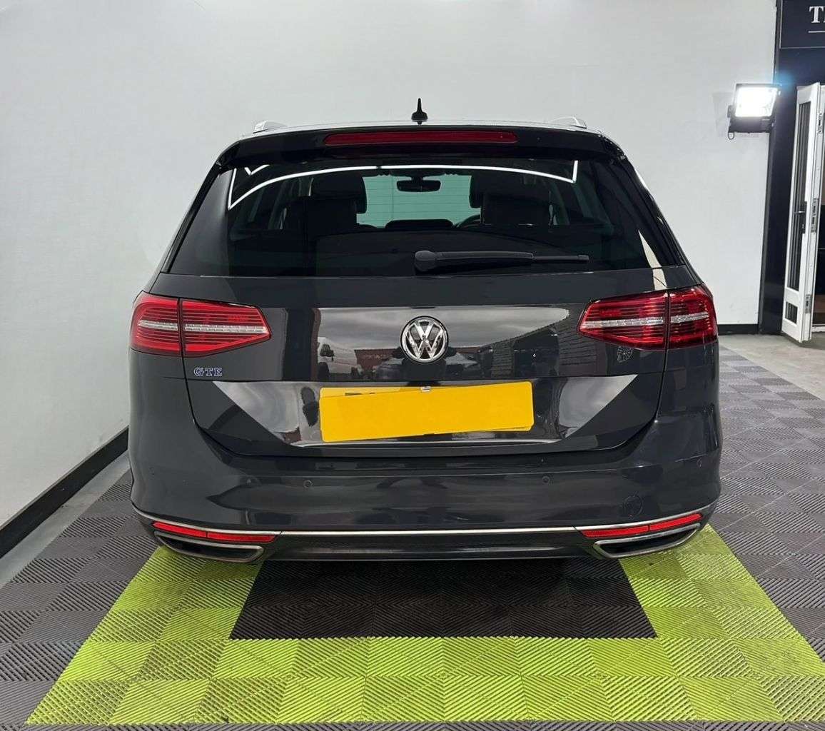 2018 VOLKSWAGEN PASSAT 2018 VOLKSWAGEN PASSAT