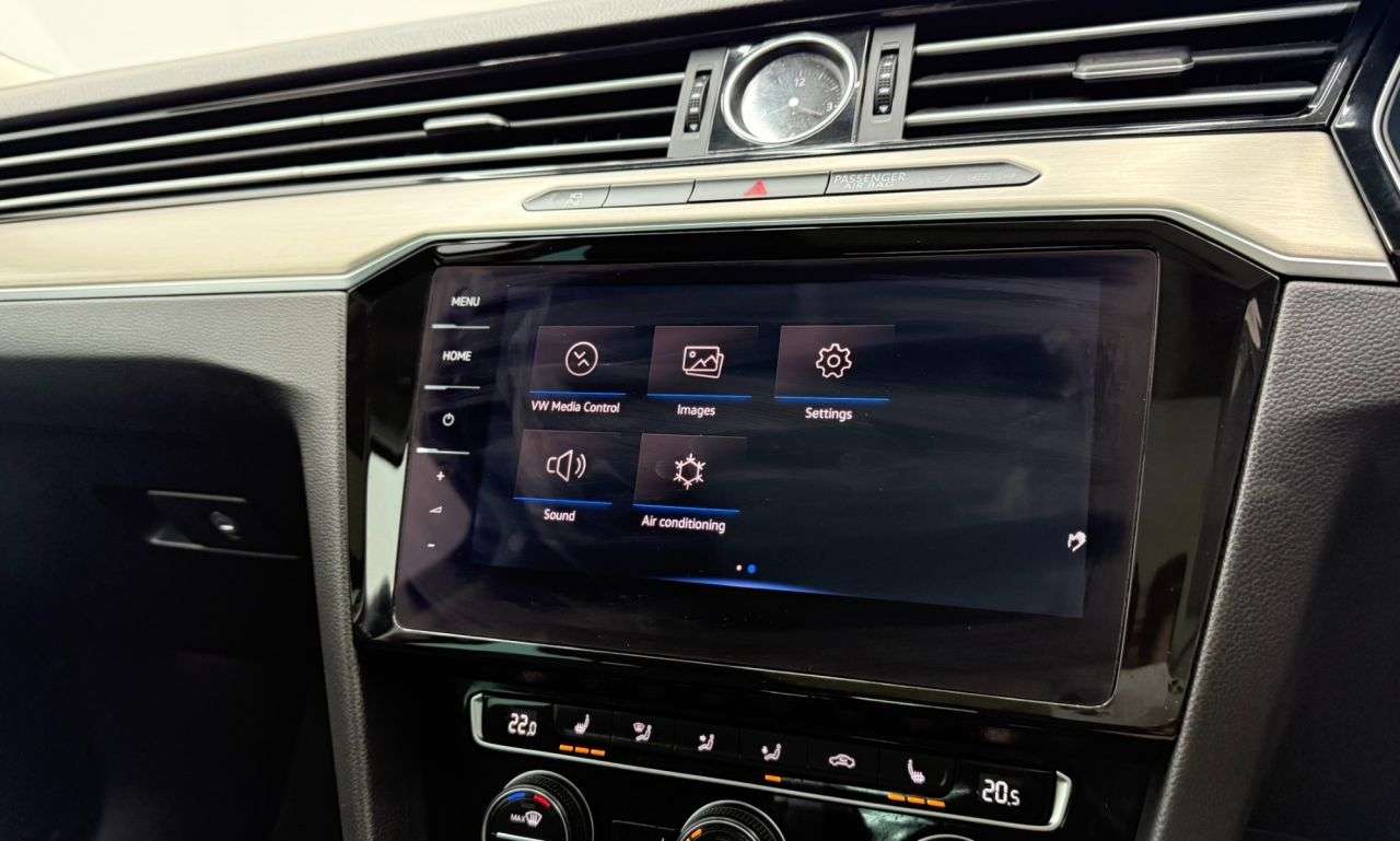 2018 VOLKSWAGEN PASSAT 2018 VOLKSWAGEN PASSAT