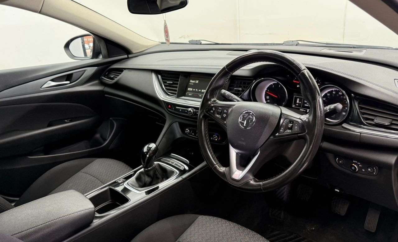 2018 VAUXHALL INSIGNIA 2018 VAUXHALL INSIGNIA