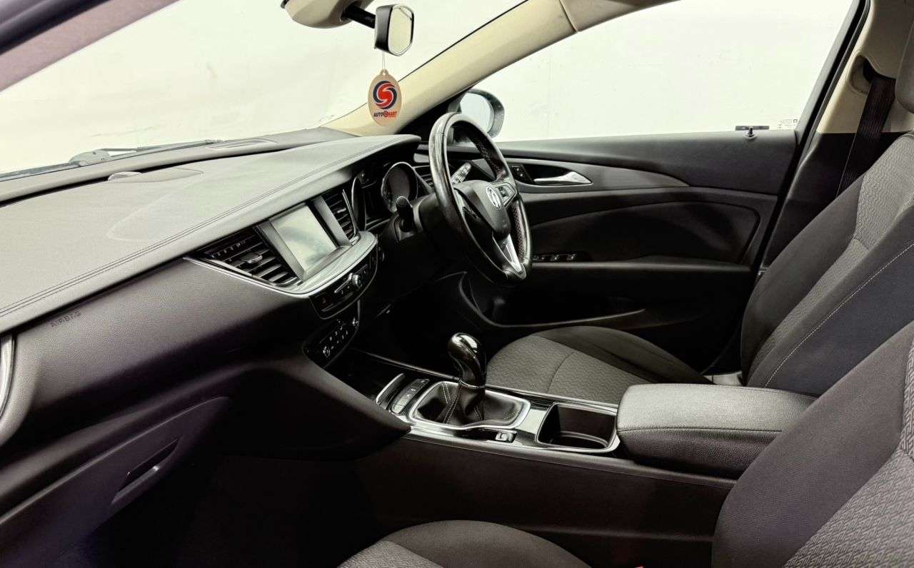 2018 VAUXHALL INSIGNIA 2018 VAUXHALL INSIGNIA