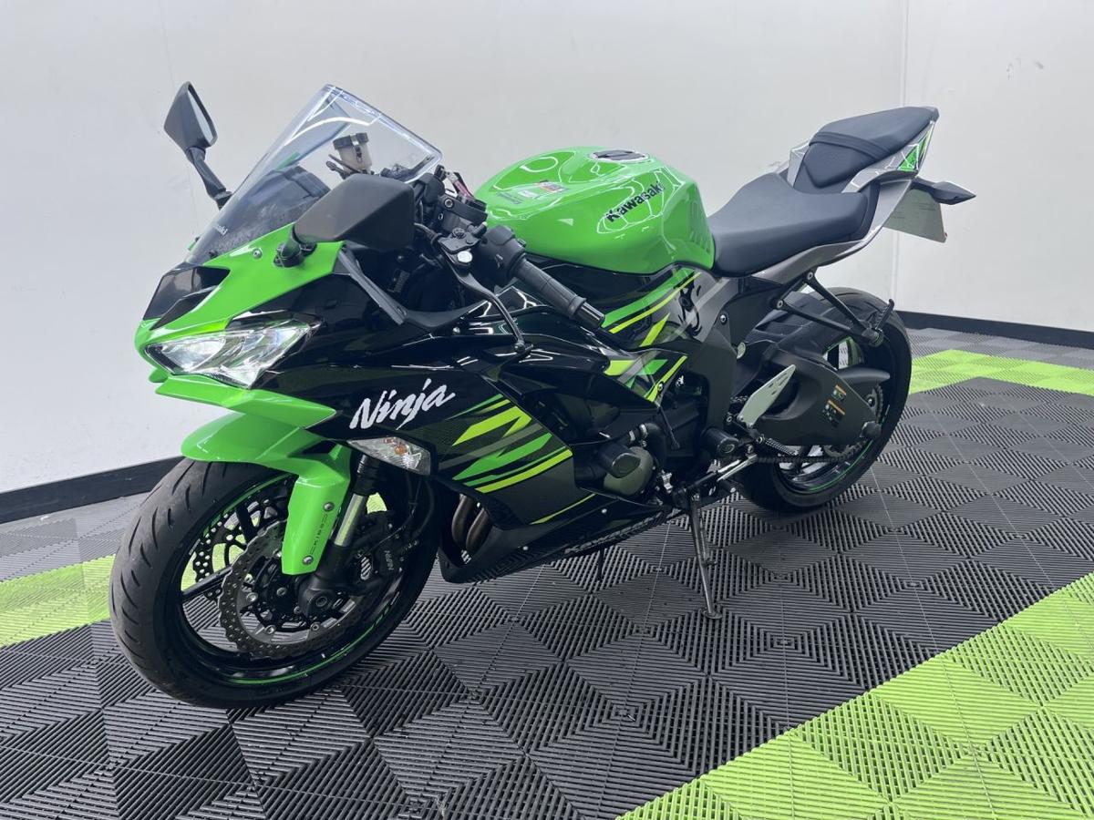 Check out this Kawasaki Ninja Zx-6r 2020 Petrol Manual