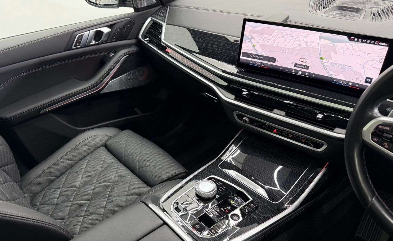 2023 BMW X7 2023 BMW X7