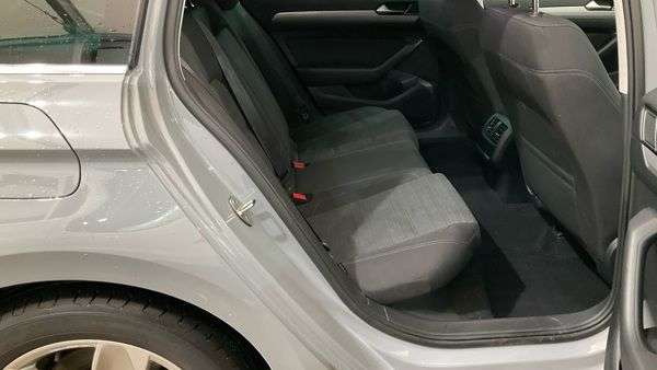 2022 VOLKSWAGEN PASSAT 2022 VOLKSWAGEN PASSAT