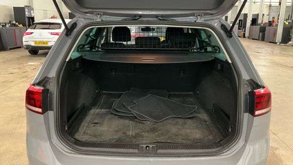 2022 VOLKSWAGEN PASSAT 2022 VOLKSWAGEN PASSAT