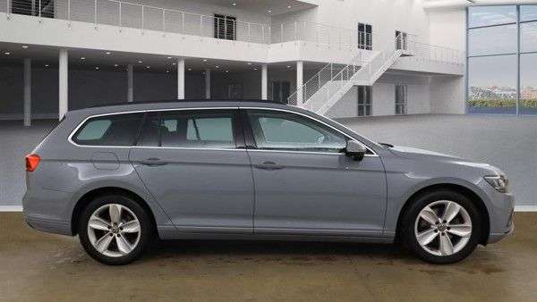 2022 VOLKSWAGEN PASSAT 2022 VOLKSWAGEN PASSAT