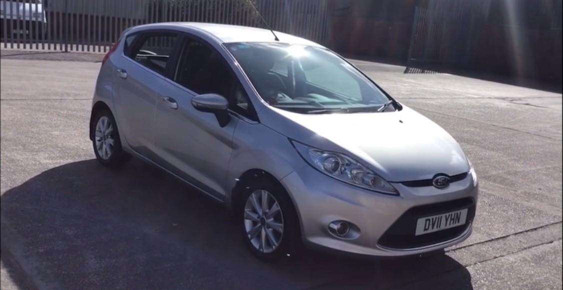 Check out this Volkswagen Golf 2011 Diesel Manual