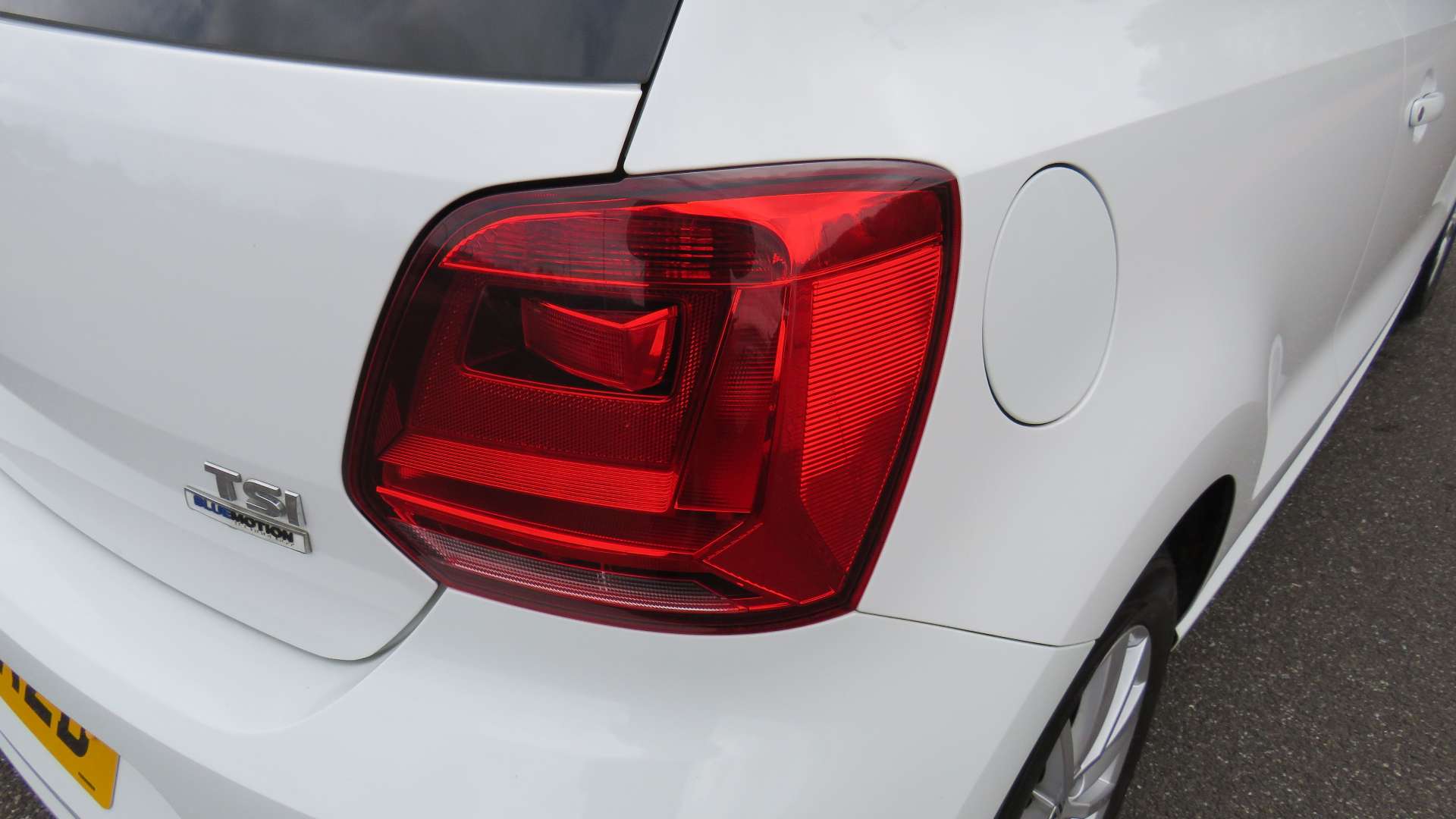 2015 VOLKSWAGEN POLO 2015 VOLKSWAGEN POLO