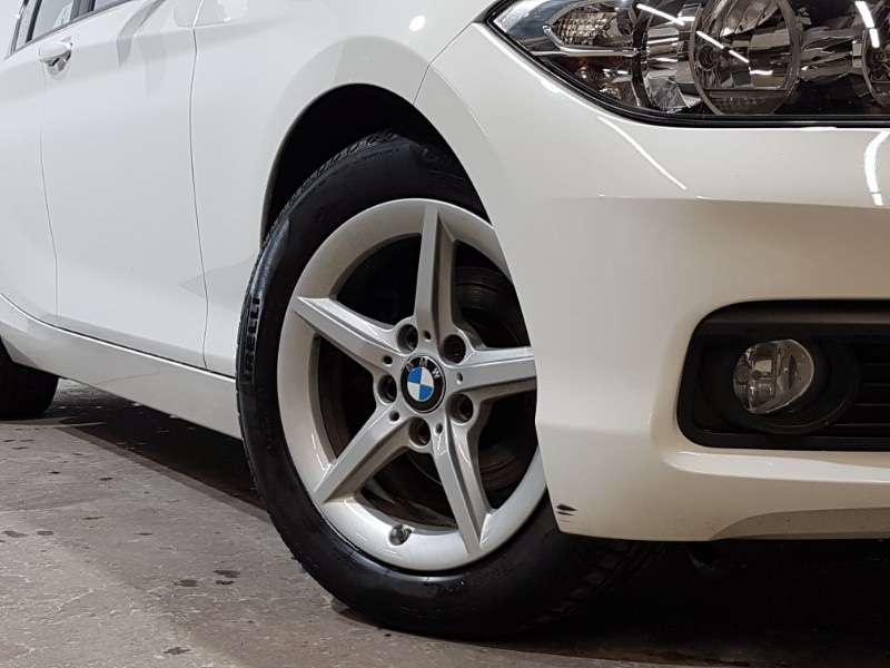 2017 BMW 1 SERIES 2017 BMW 1 SERIES