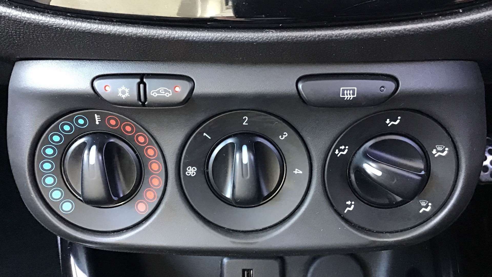 2016 VAUXHALL ADAM 2016 VAUXHALL ADAM