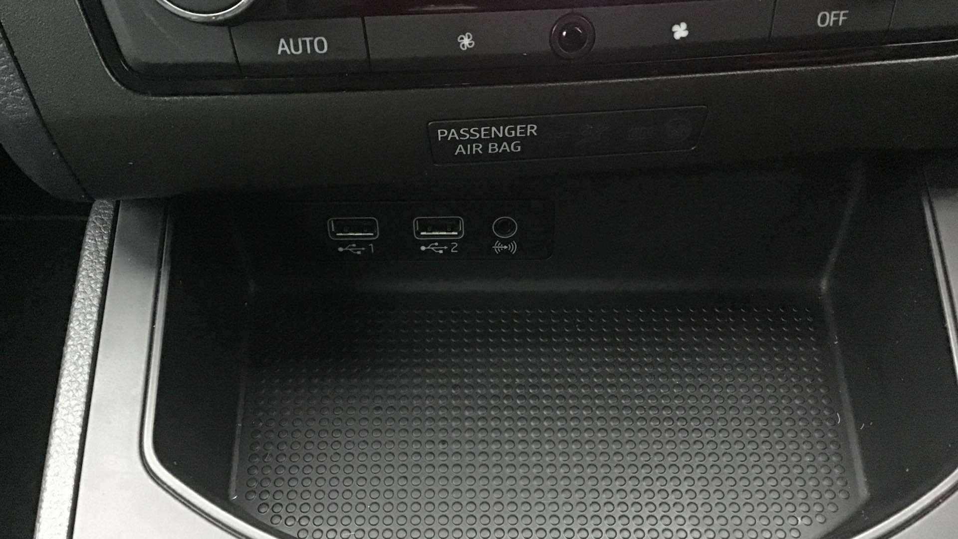 2019 SEAT IBIZA 2019 SEAT IBIZA