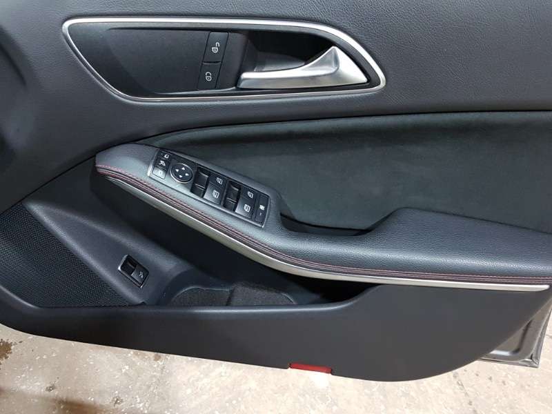 2015 MERCEDES GLA-CLASS 2015 MERCEDES GLA-CLASS