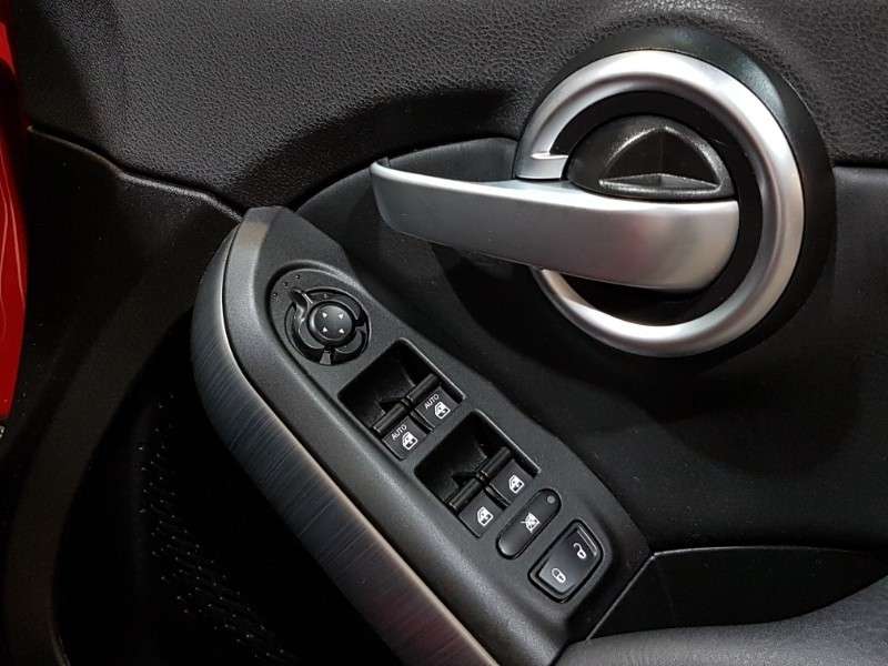 2015 FIAT 500X 2015 FIAT 500X