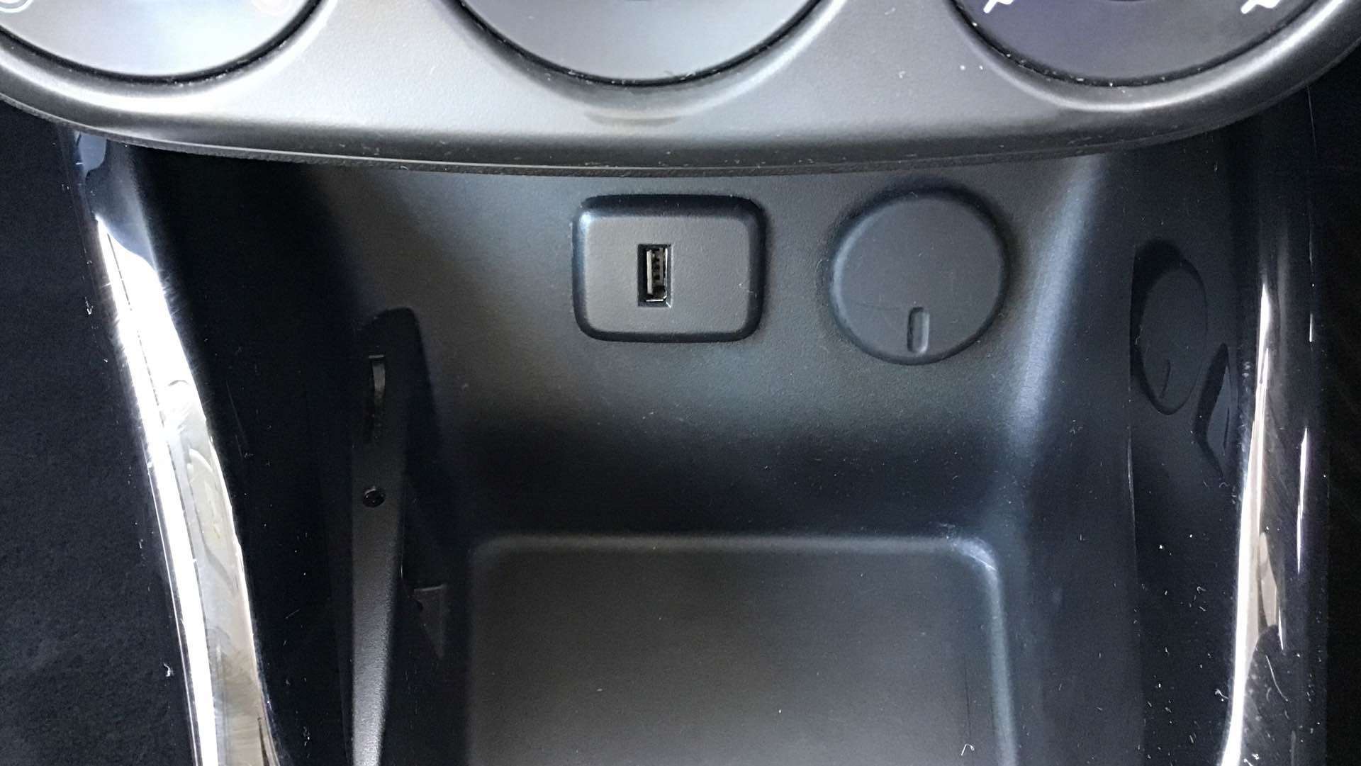 2016 VAUXHALL ADAM 2016 VAUXHALL ADAM