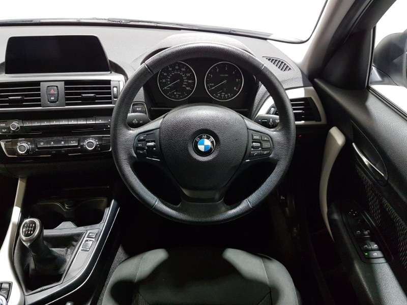 2017 BMW 1 SERIES 2017 BMW 1 SERIES