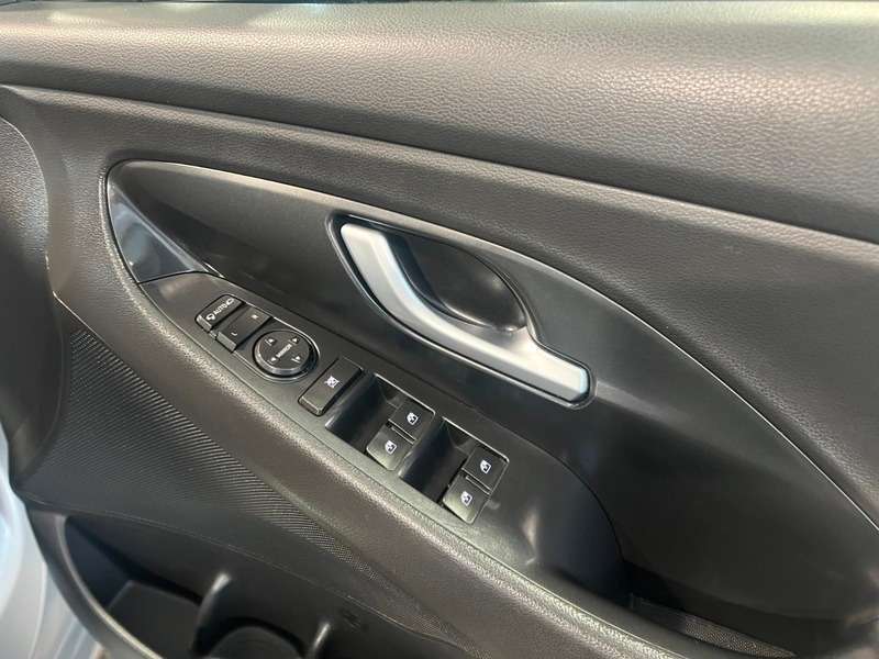 2018 HYUNDAI I30 2018 HYUNDAI I30