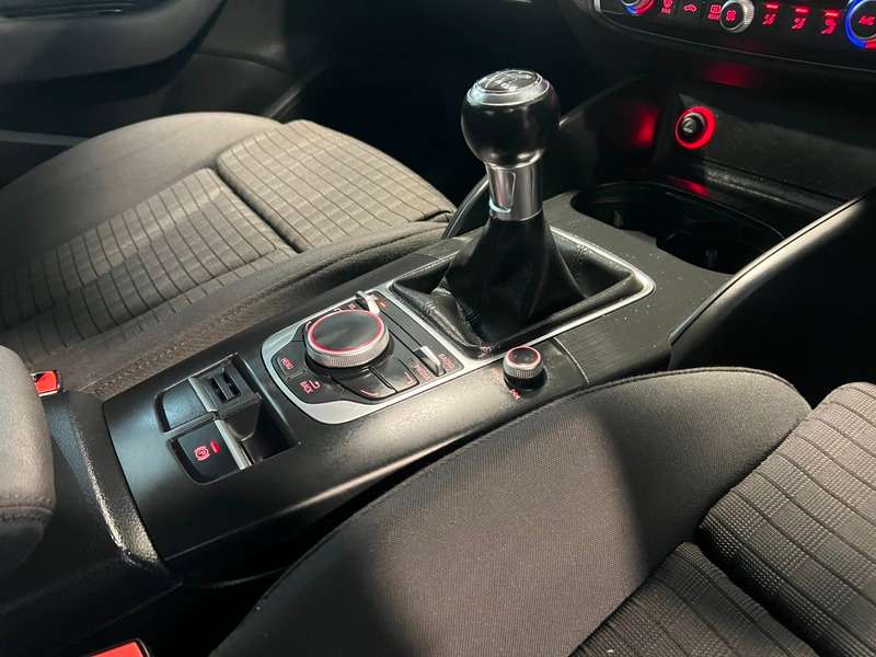 2016 AUDI A3 2016 AUDI A3