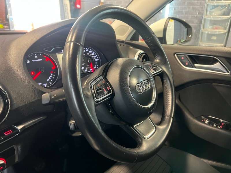 2016 AUDI A3 2016 AUDI A3