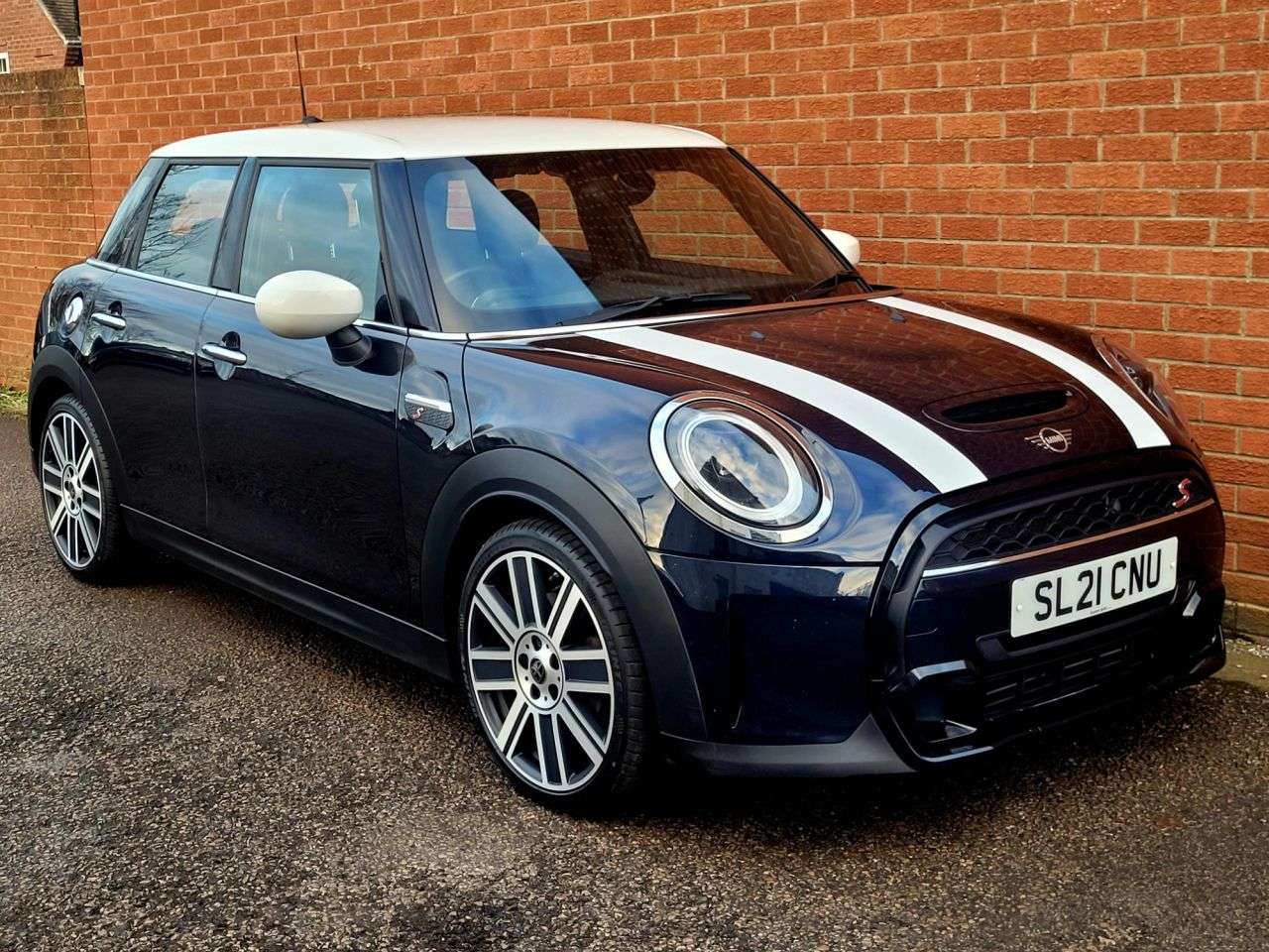 2021 MINI HATCH 2021 MINI HATCH