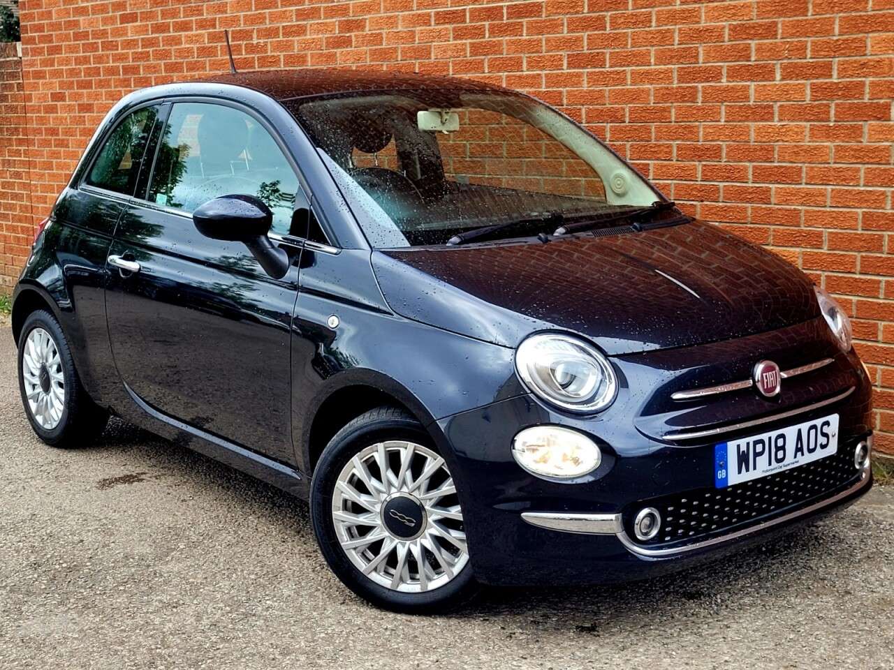 2018 FIAT 500 2018 FIAT 500