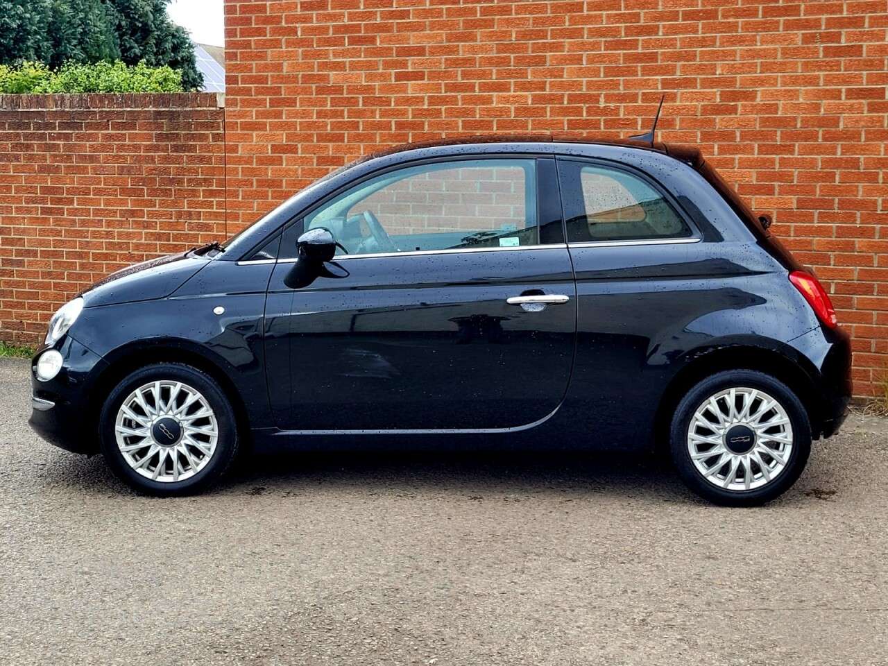 2018 FIAT 500 2018 FIAT 500