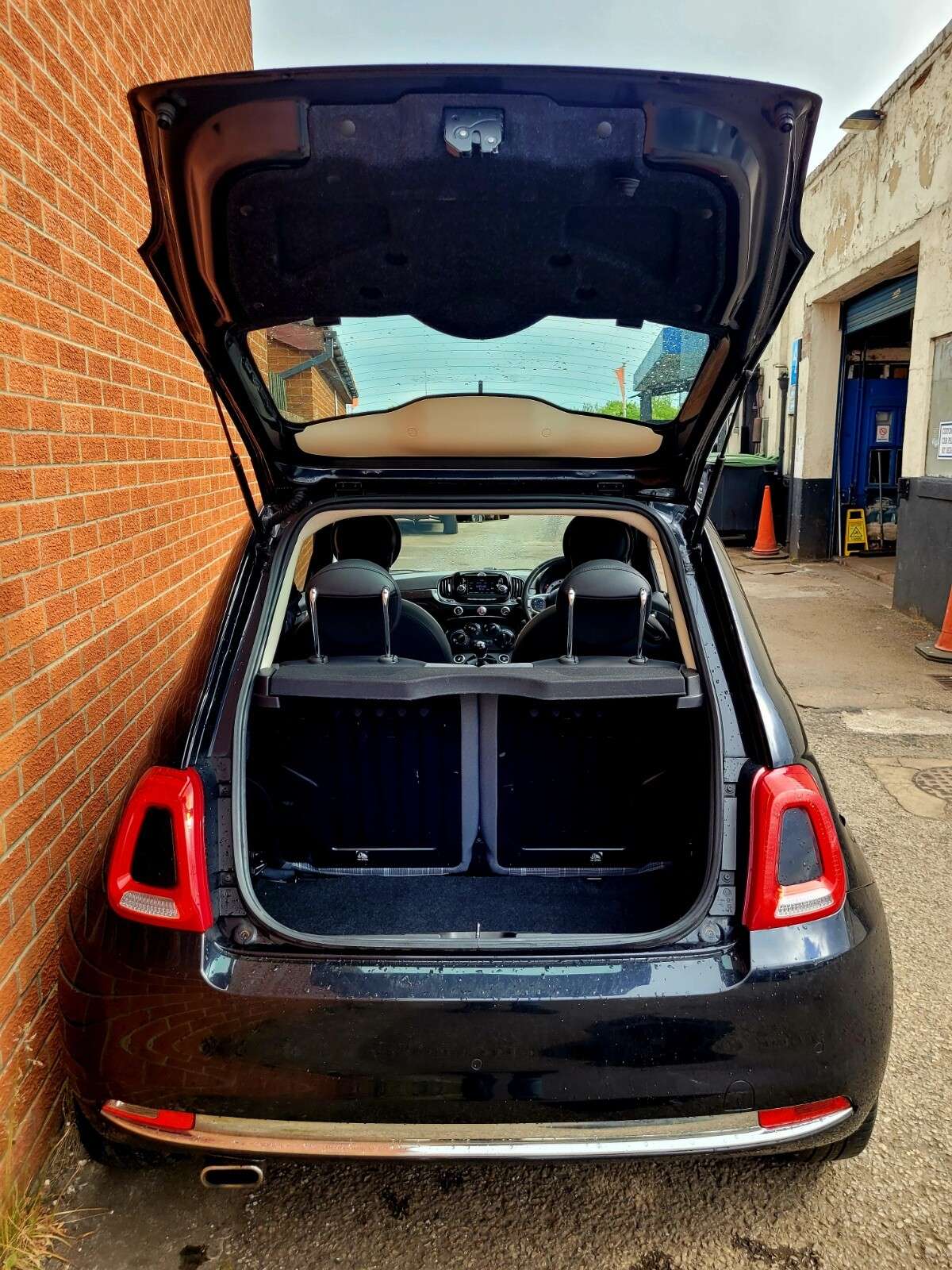 2018 FIAT 500 2018 FIAT 500