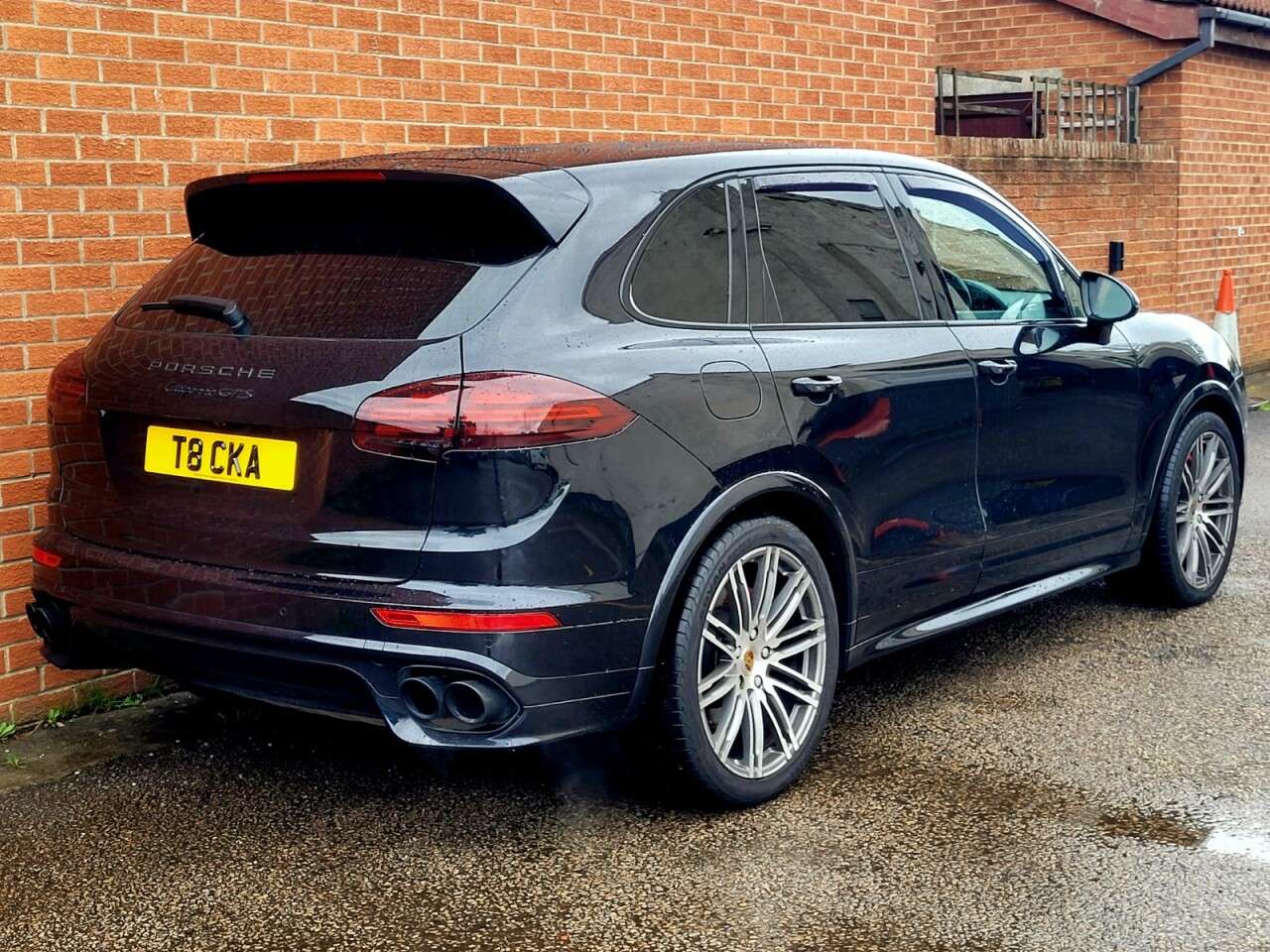 null PORSCHE CAYENNE null PORSCHE CAYENNE