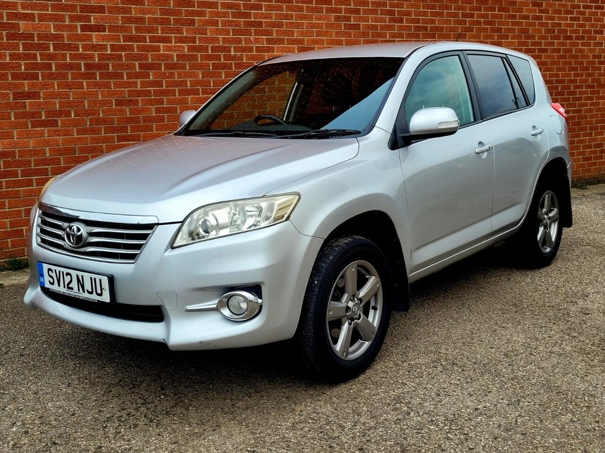 Check out this Toyota Rav4 2012 Diesel Manual