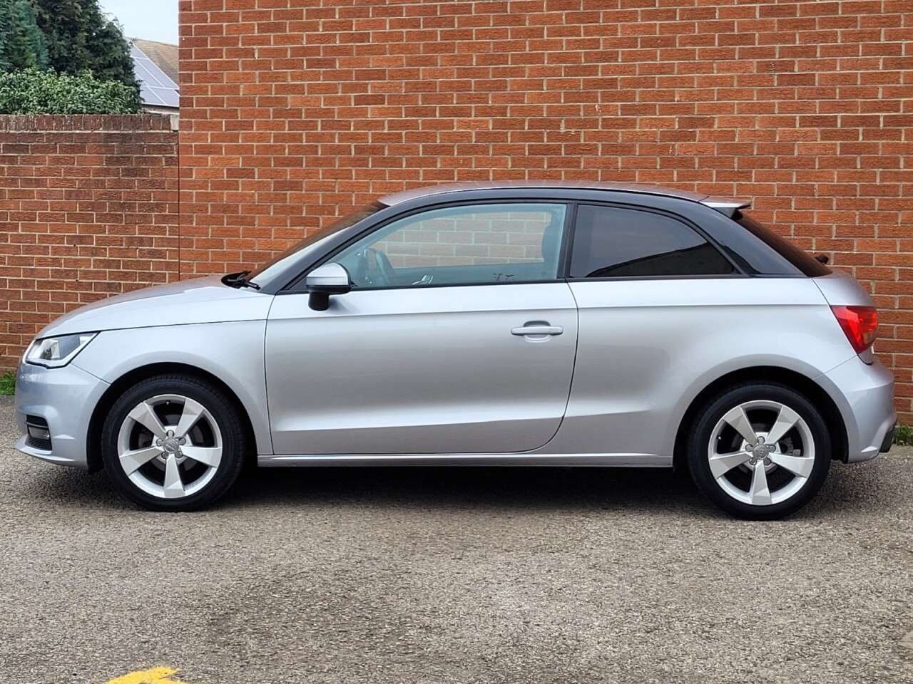 2018 AUDI A1 2018 AUDI A1