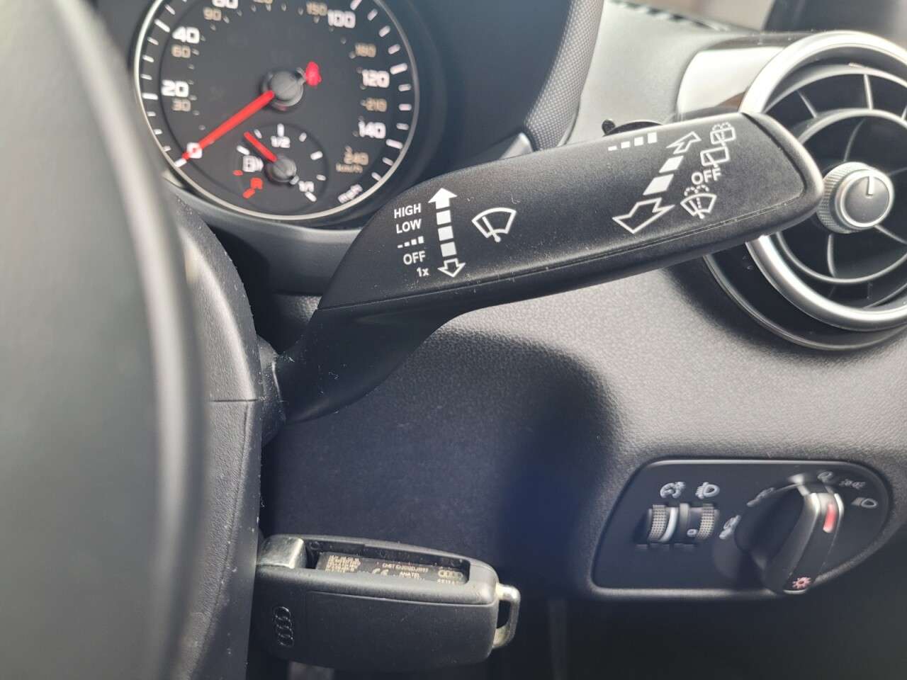 2018 AUDI A1 2018 AUDI A1