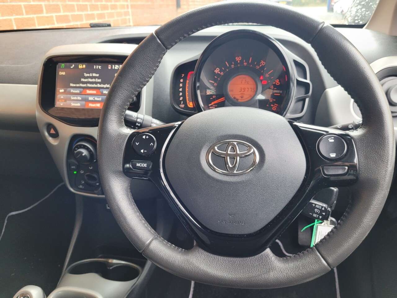 2014 TOYOTA AYGO 2014 TOYOTA AYGO