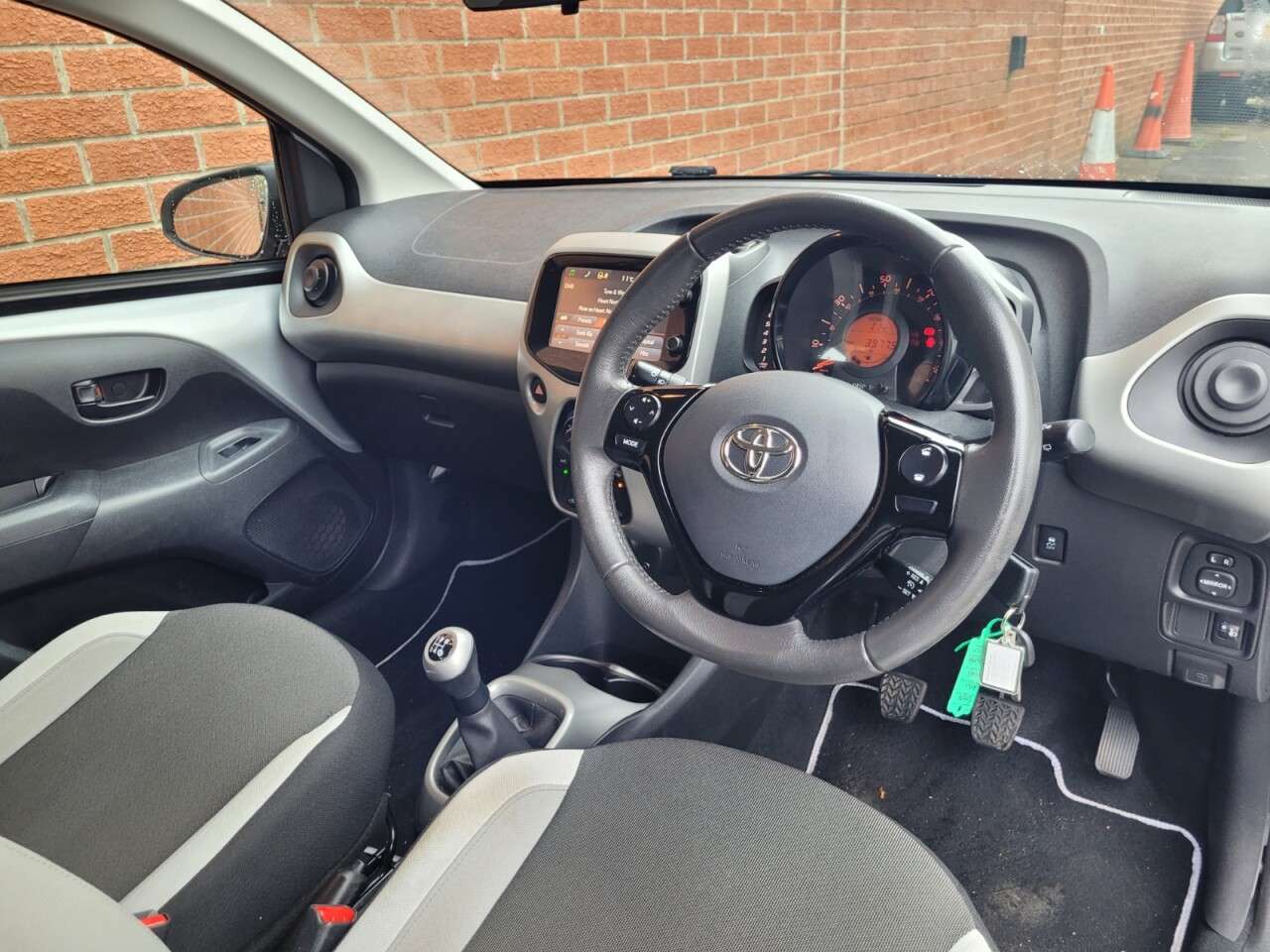 2014 TOYOTA AYGO 2014 TOYOTA AYGO