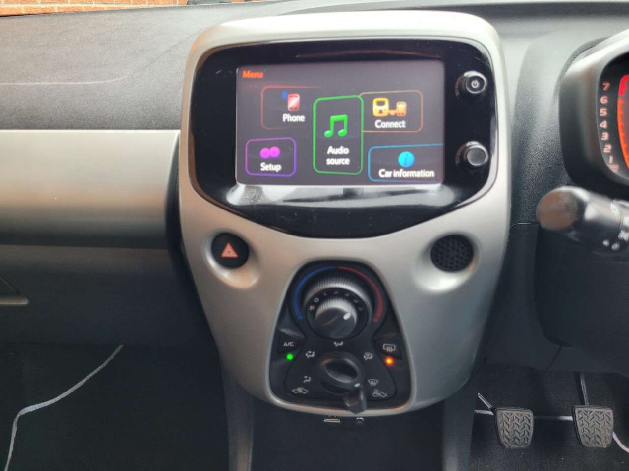 2014 TOYOTA AYGO 2014 TOYOTA AYGO