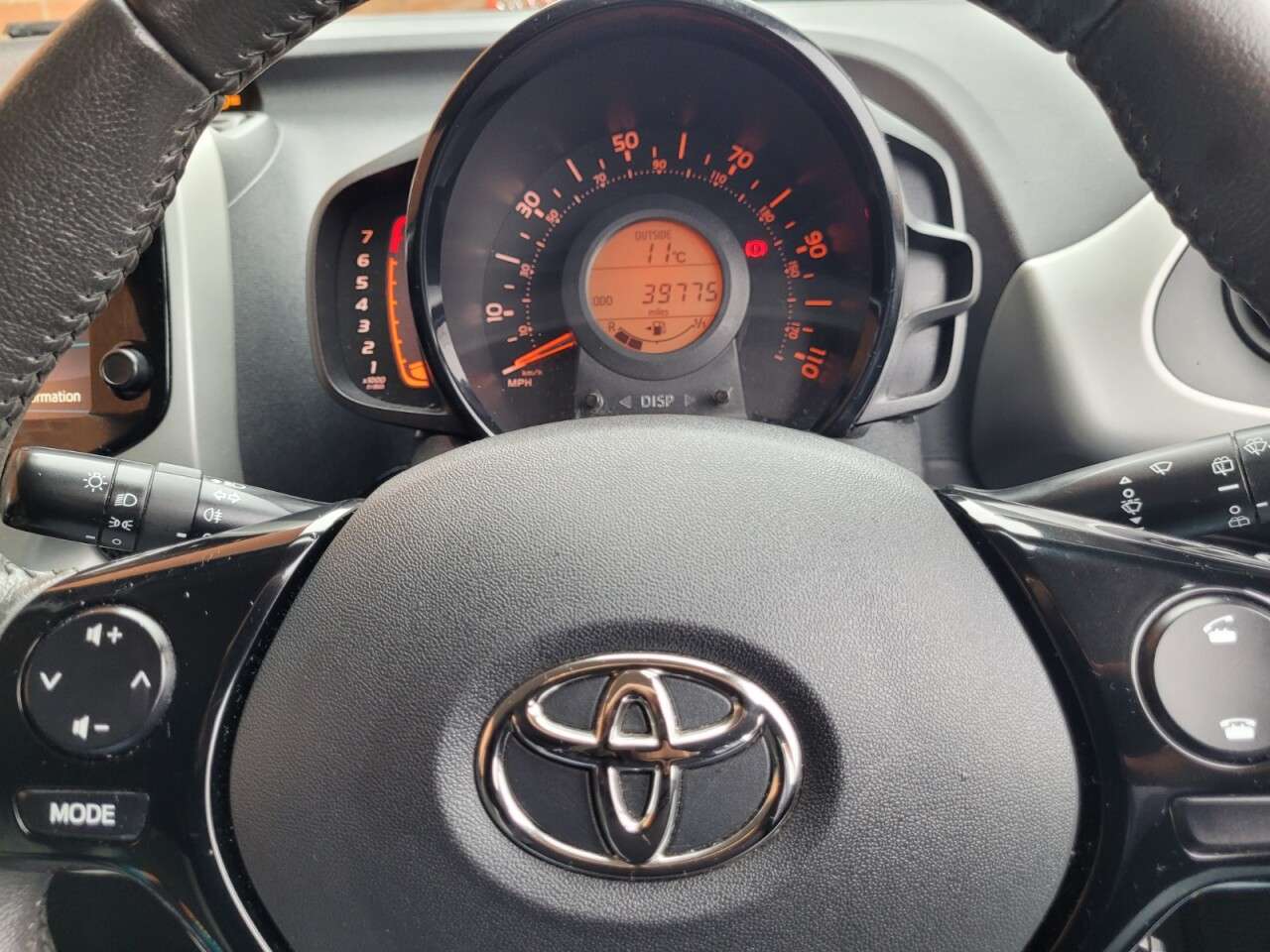 2014 TOYOTA AYGO 2014 TOYOTA AYGO