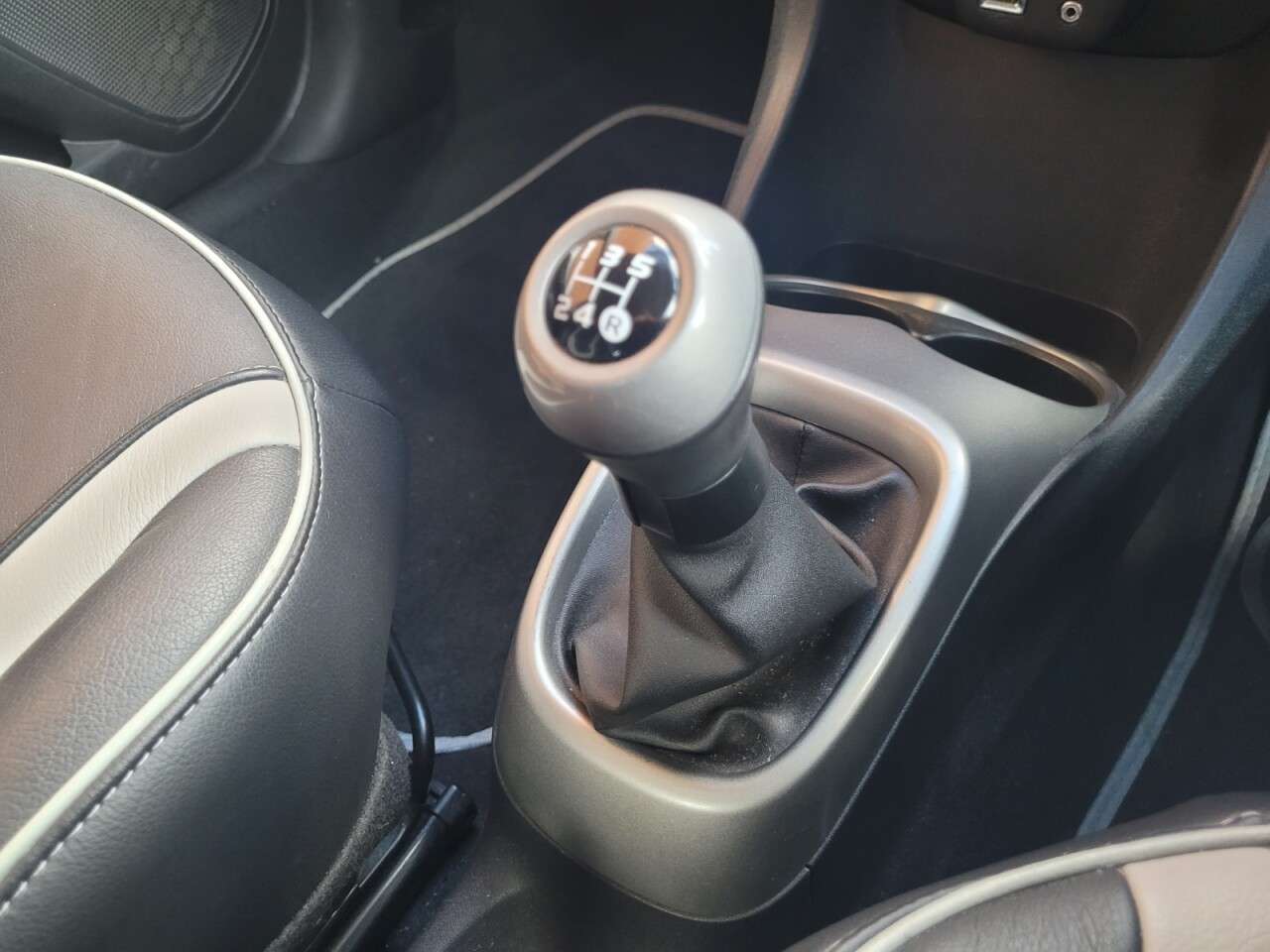 2015 TOYOTA AYGO 2015 TOYOTA AYGO