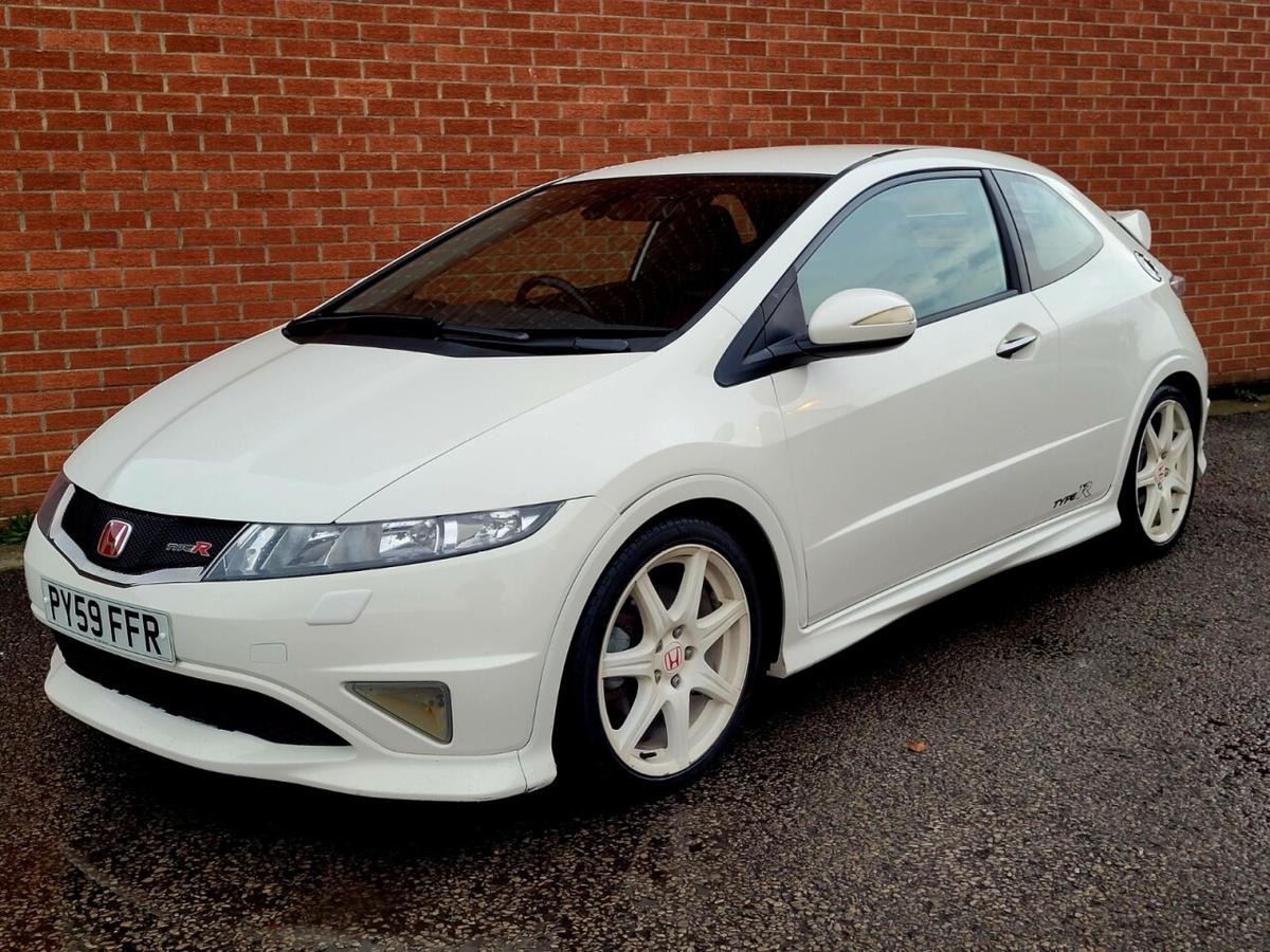 Check out this Honda Civic 2009 Petrol Manual