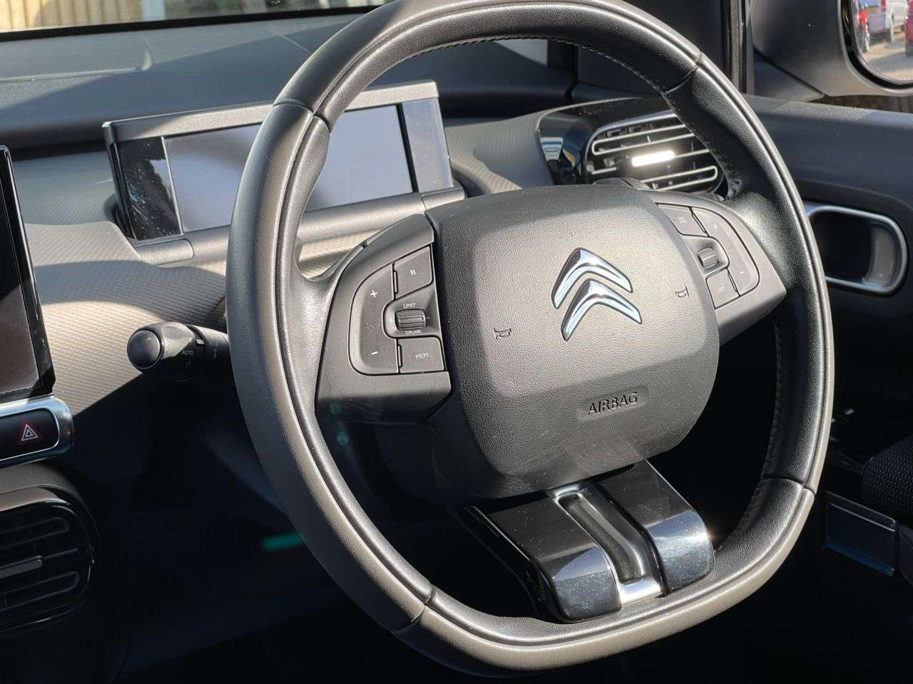 2015 CITROEN C4 CACTUS 2015 CITROEN C4 CACTUS