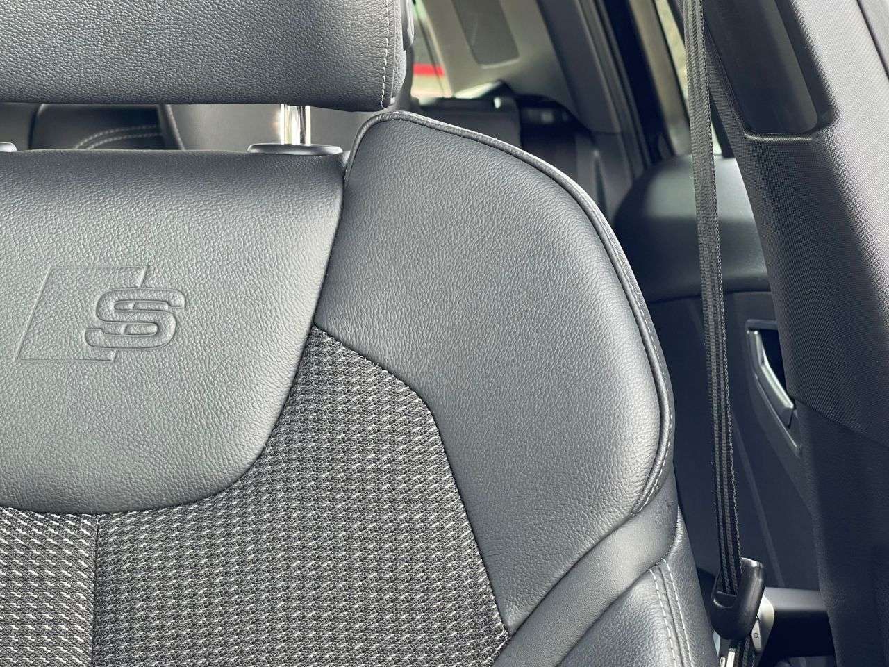 2023 AUDI Q2 2023 AUDI Q2