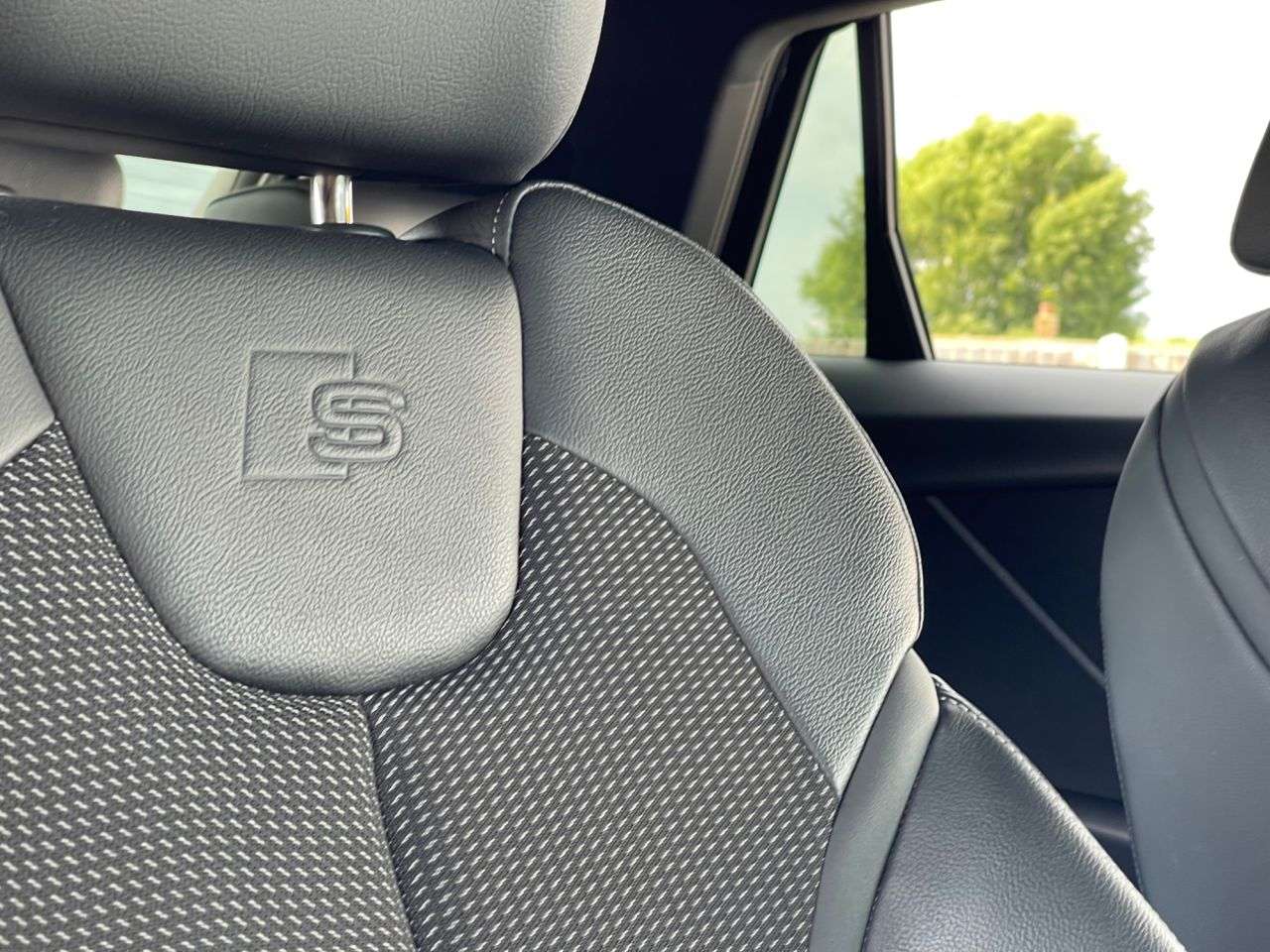 2023 AUDI Q2 2023 AUDI Q2