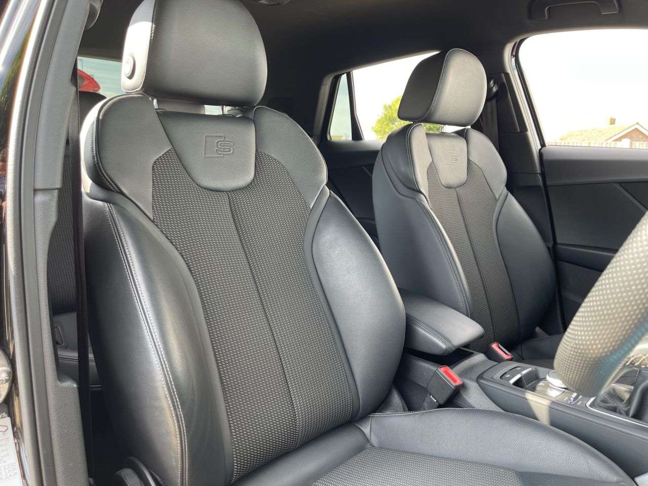 2023 AUDI Q2 2023 AUDI Q2