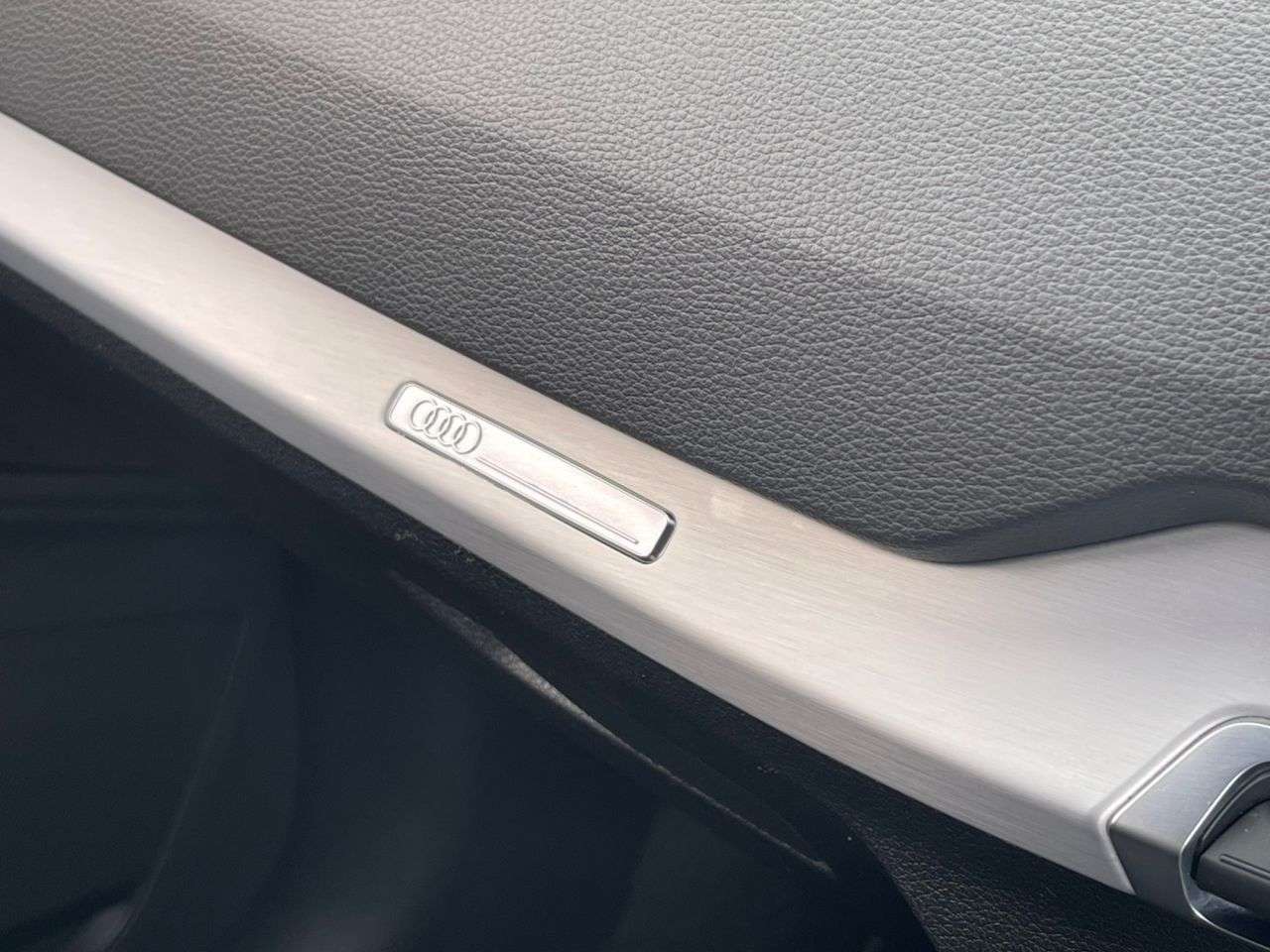 2023 AUDI Q2 2023 AUDI Q2